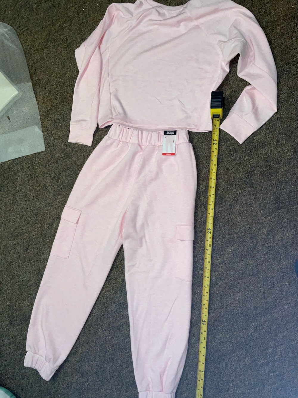 Express Light Pink Cargo Jogger Set sweater&cargo sweat pants